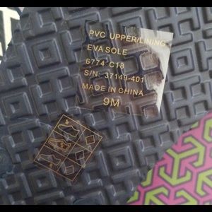 Tory Burch Shoes - NWT Tory Burch flip flops Tory Burch Shoes - NWT Tory Burch flip flops